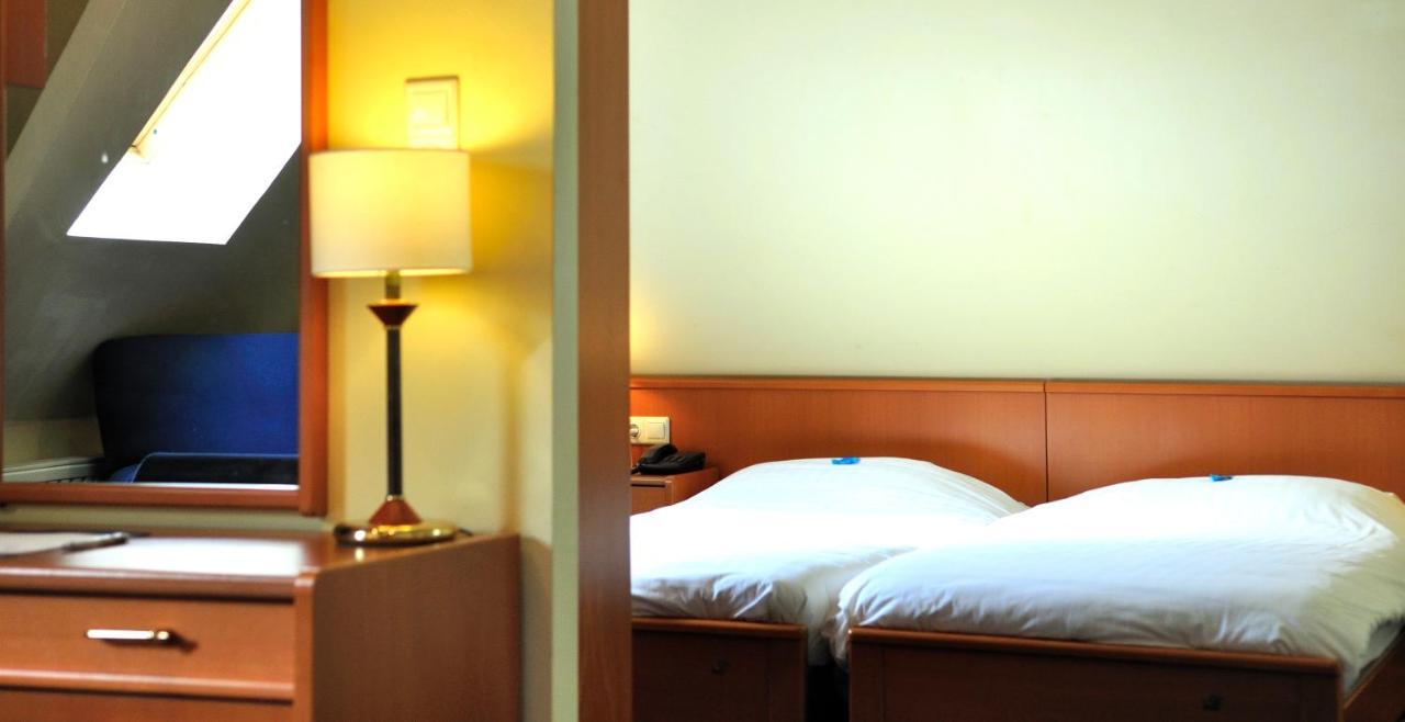 Hotel & Appartementen Royal 사스반겐트 외부 사진